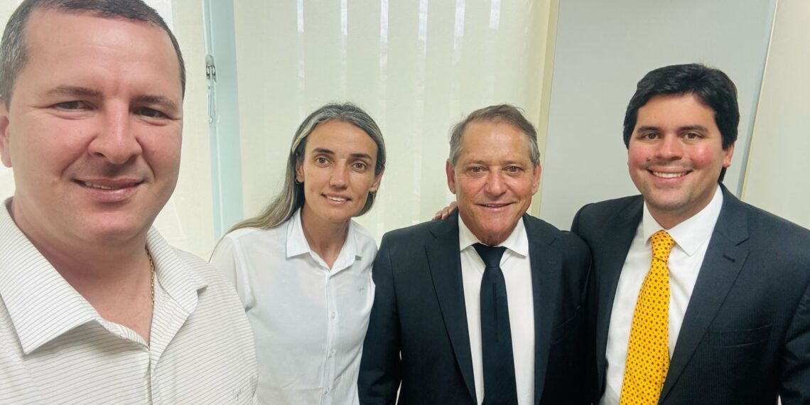 Prefeito Barrigueira articula abertura da UPA 24h e busca centro esportivo para o bairro Aeroporto em agenda em Brasília
