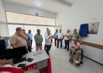 Prefeito Barrigueira entrega unidades de saúde totalmente reformadas nos bairros Rúbia e Altoé