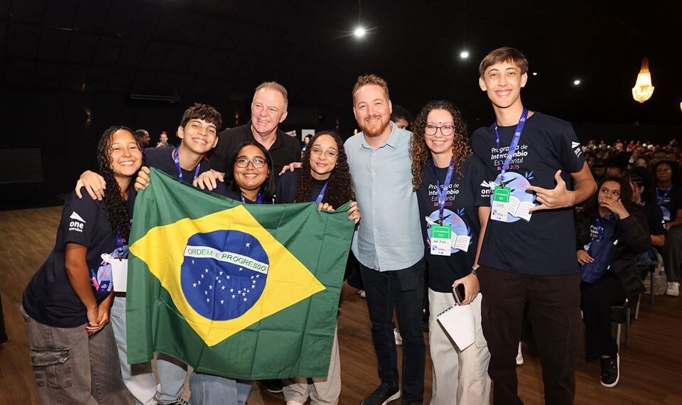 Governo do Estado envia maior grupo de estudantes do Intercâmbio Estudantil 2025