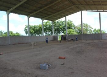 Jaguaré investe em esporte e educação com obras da quadra da Escola Marciano Altoé