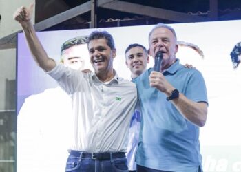 Ricardo Ferraço lidera pesquisa com 26% para Governador; Casagrande é favorito para o Senado com até 28%