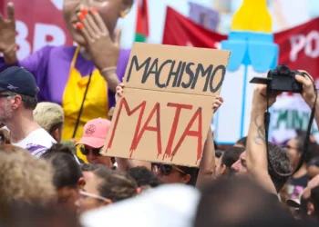 Misoginia online: como grupos de ódio usam códigos e hierarquias para disseminar violência contra mulheres