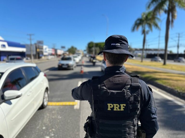 PRF inicia Operação Semana Santa com câmeras de IA e reforço nas BRs do Espírito Santo