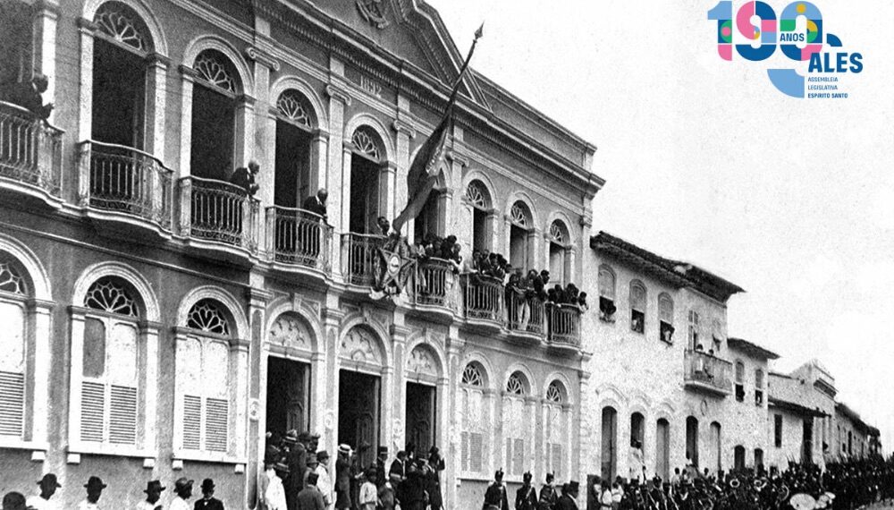 Ales apresenta exposição “Caminhos da Cidadania” com documentos e imagens dos 190 anos do Legislativo capixaba