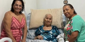 Dona Perolina Miguel dos Santos celebra 100 anos de vida em Nova Venécia