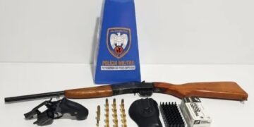 PM apreende revólver, espingarda e munições em abordagem na ES-430 em Jaguaré