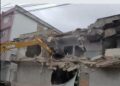 Prefeito Marcus Batista acompanha obras de demolição do Cadeião neste sábado (23)