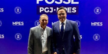 Lubiana Barrigueira prestigia posse de Francisco Berdeal no MPES