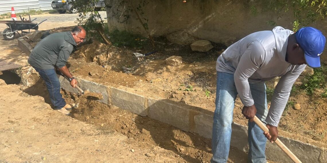 Prefeitura de Nova Venécia realiza intervenções em vias urbanas para melhorar drenagem e evitar alagamentos