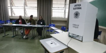 Prazo para tirar ou regularizar título de eleitor termina nesta quarta-feira (6)