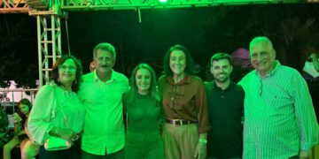 Emanuela Pedroso prestigia comemorações em Marilândia ao lado do prefeito Gutinho Astori e lideranças regionais