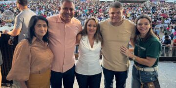 Emanuela Pedroso prestigia 20ª Festa do Café Conilon e reforça parceria com Vila Valério