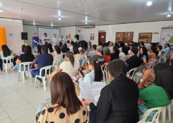 Nova Venécia empossa 72 novos servidores e prefeito anuncia prorrogação do concurso público por mais dois anos