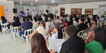 Nova Venécia empossa 72 novos servidores e prefeito anuncia prorrogação do concurso público por mais dois anos