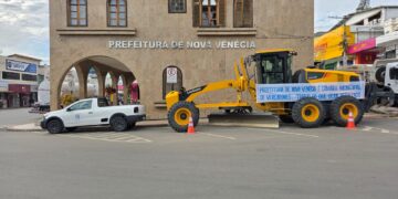 Prefeitura de Nova Venécia renova frota com tratores, patrol, caminhões e ambulâncias para melhorar serviços à população