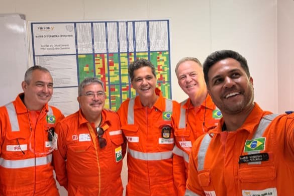 Marcus Batista e Rogério Salume (SEDES) visitam plataforma Maria Quitéria a convite do governador Ricardo Ferraço